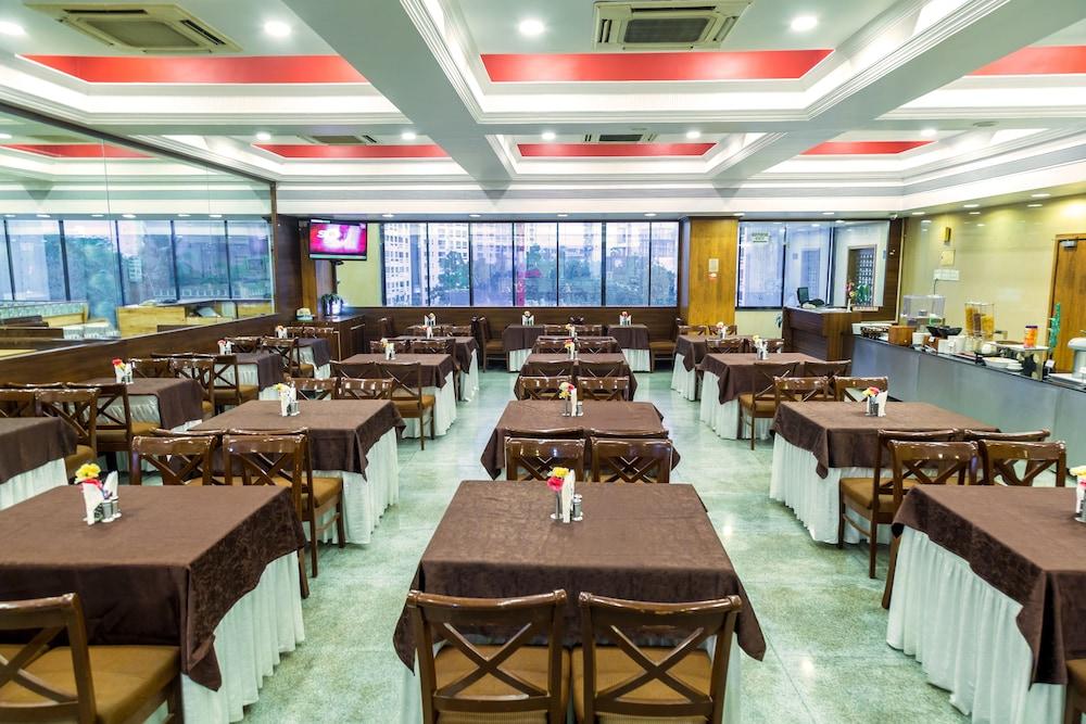 Hotel Tip Top Plaza Тхане Экстерьер фото