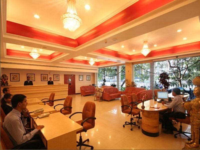 Hotel Tip Top Plaza Тхане Экстерьер фото