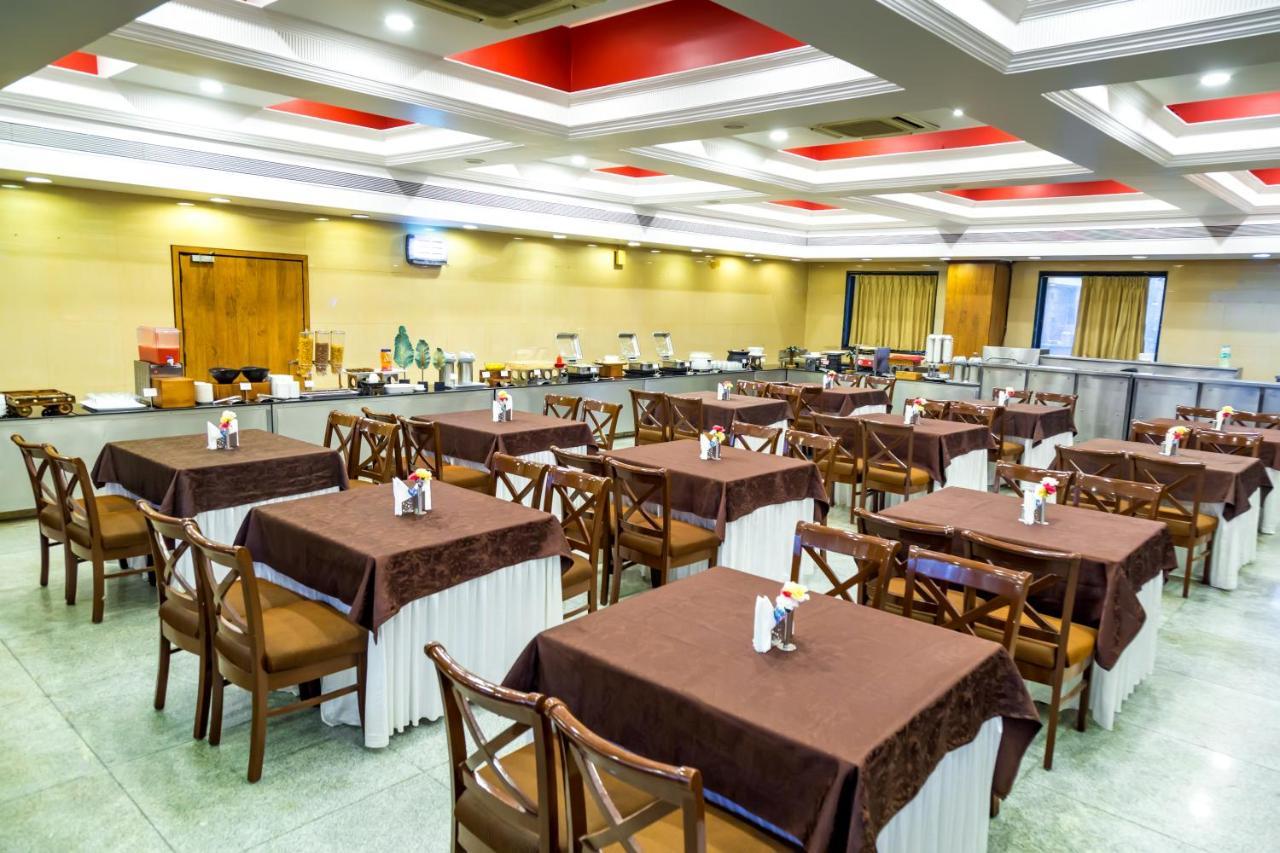 Hotel Tip Top Plaza Тхане Экстерьер фото